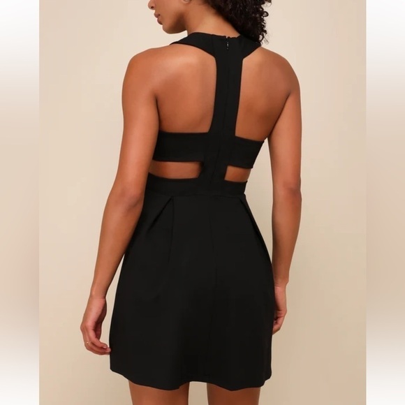 Lulu’s XS Black Stretchy Cutout and About Black Skater Dress - Picture 2 of 14